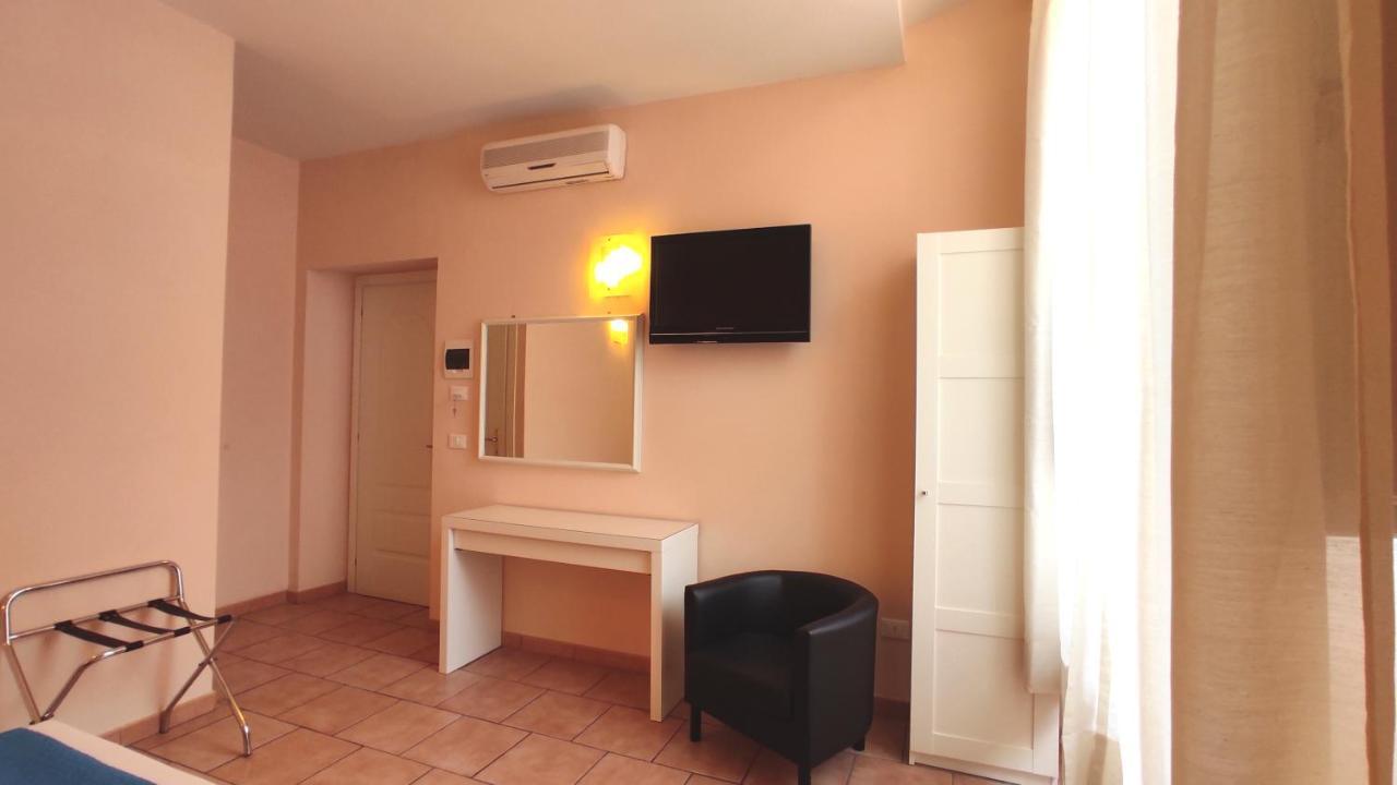 Hotel Rita Major Florence Luaran gambar