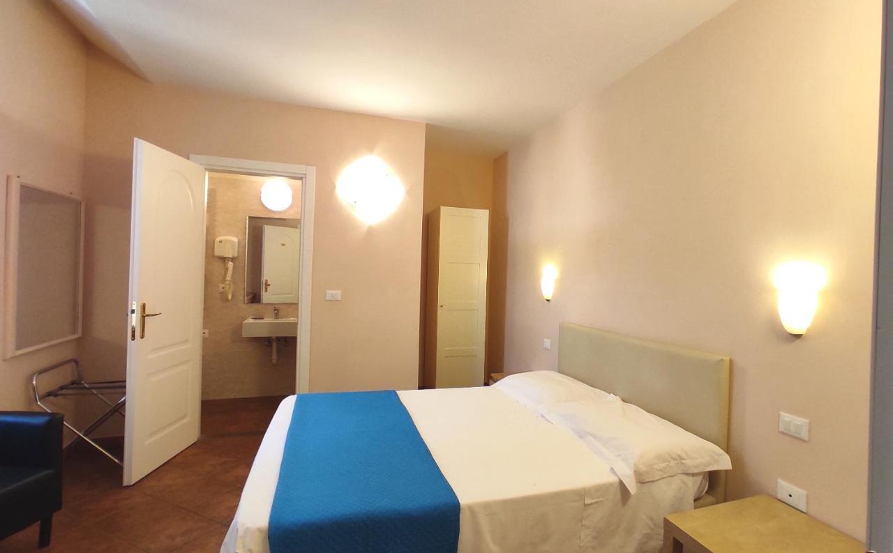 Hotel Rita Major Florence Luaran gambar